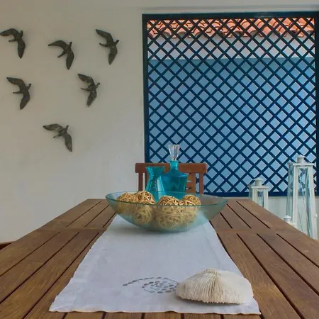 Blue Paradise Maisonette