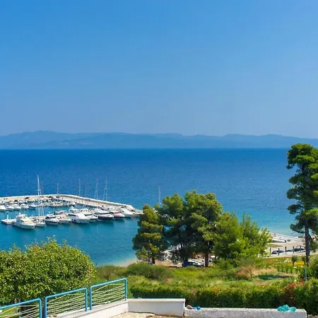Blue Paradise Maisonette *