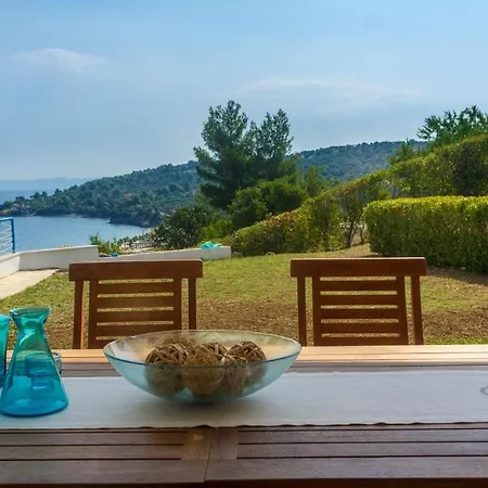 Blue Paradise Maisonette Holiday home